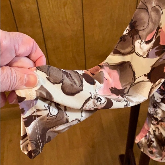 Ladies 2 piece skirt set - Picture 5 of 8